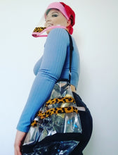 Load image into Gallery viewer, Leopard Bucket Bag